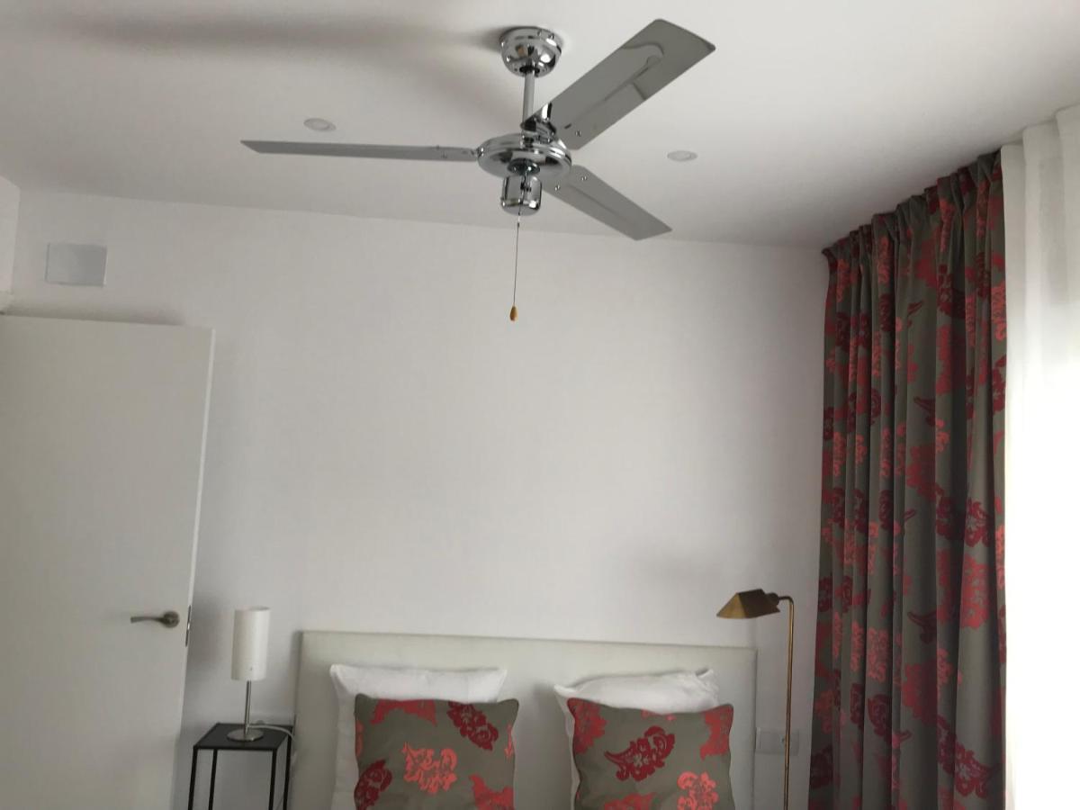 Вилла Campagne Luxueuse De Sitges Оливелья Экстерьер фото