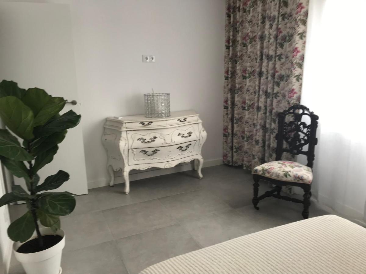 Вилла Campagne Luxueuse De Sitges Оливелья Экстерьер фото